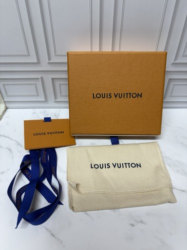Louis vuitton box - vuitton, w/