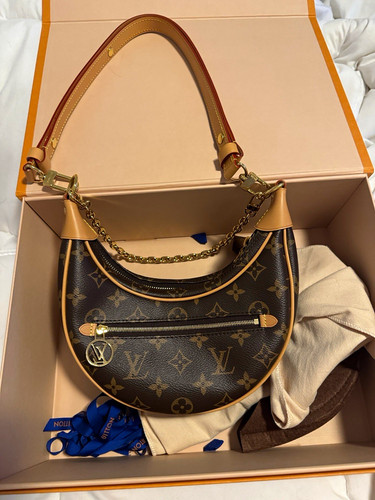 Louis vuitton loop monogram - louis,