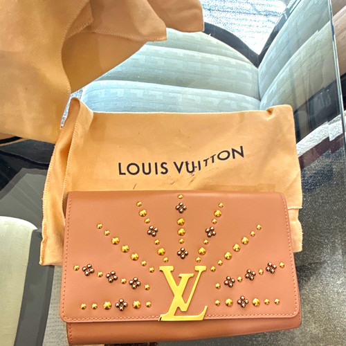 Louis vuitton studded pink - louis,