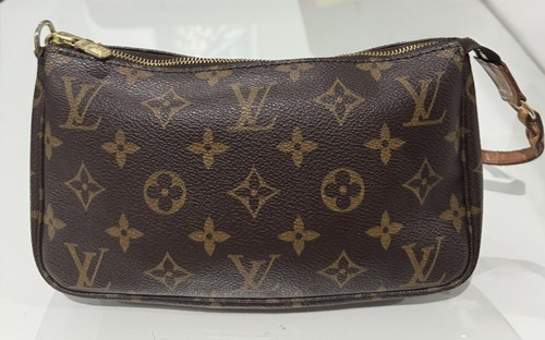 Authentic louis vuitton - louis,