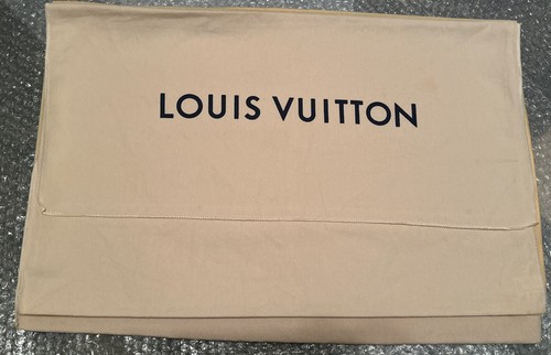 Authentic louis vuitton dust - louis,