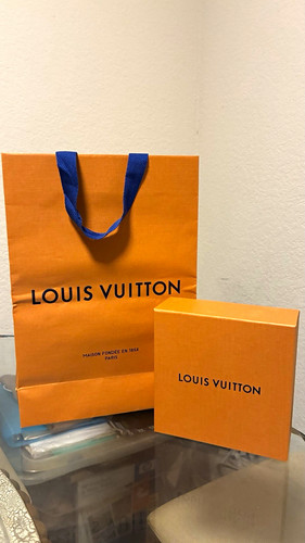 Louis vuitton orange gift - louis,