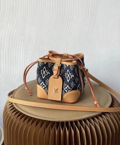 Louis vuitton pre owned - vuitton, pre-owned