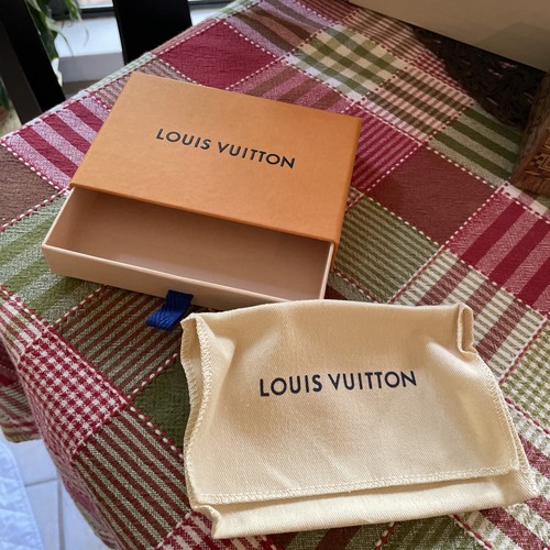 Louis vuitton wallet empty - louis,