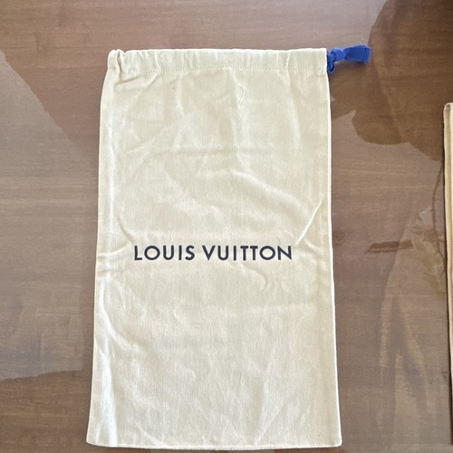 Louis vuitton beige canvas - beige,