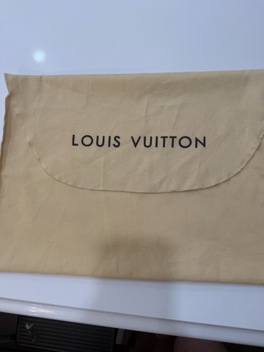 Authentic louis vuitton - vuitton, lv