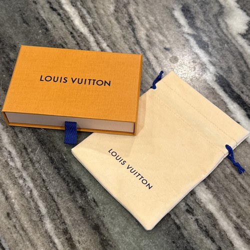 Authentic louis vuitton - authentic,