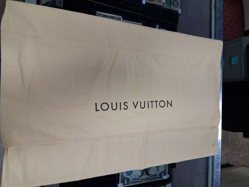 Louis vuitton envelope - louis, style