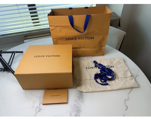 Authentic louis vuitton empty - authentic,