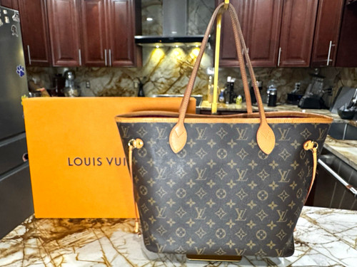 Louis vuitton monogram - louis,