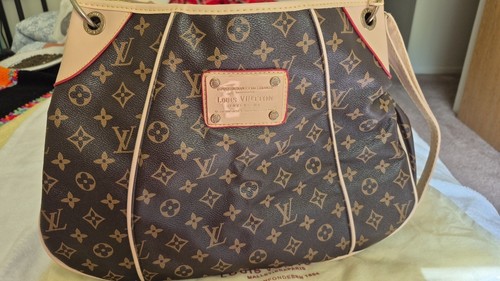 Louis vuitton large monogram - vuitton,