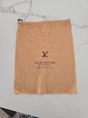 Louis vuitton dust bag - louis, 13.5"