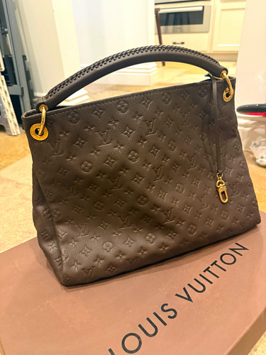 Louis vuitton brown - louis,