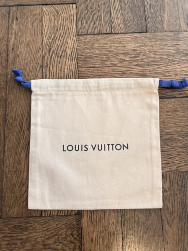 Authentic louis vuitton - louis,
