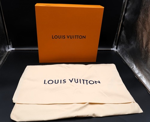 Louis vuitton large magnetic - vuitton,