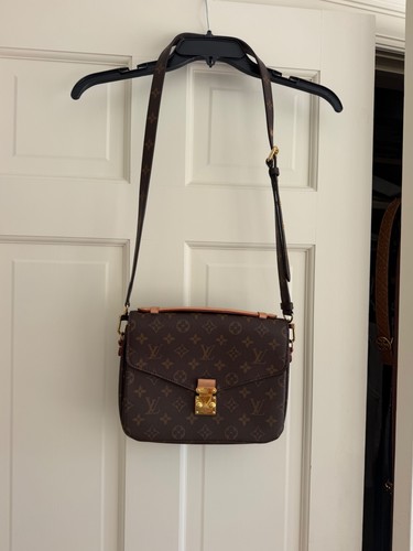 Louis vuitton pochette metis - louis,